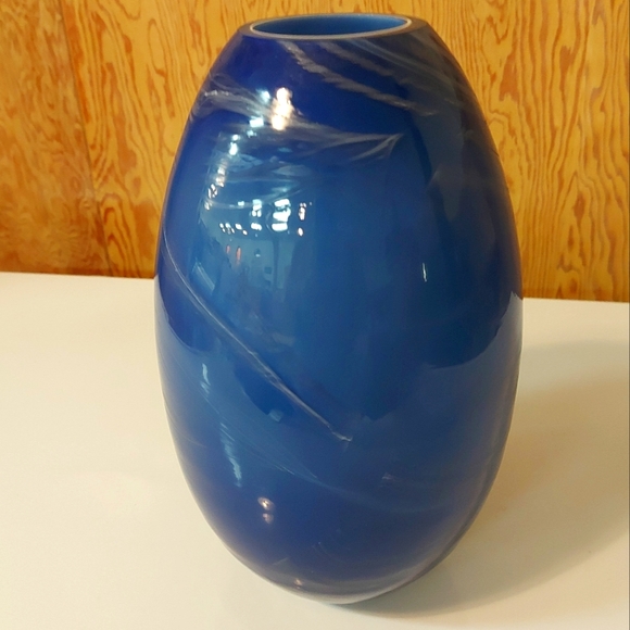Artisan Handmade Glass Vase in Blue - Picture 2 of 9